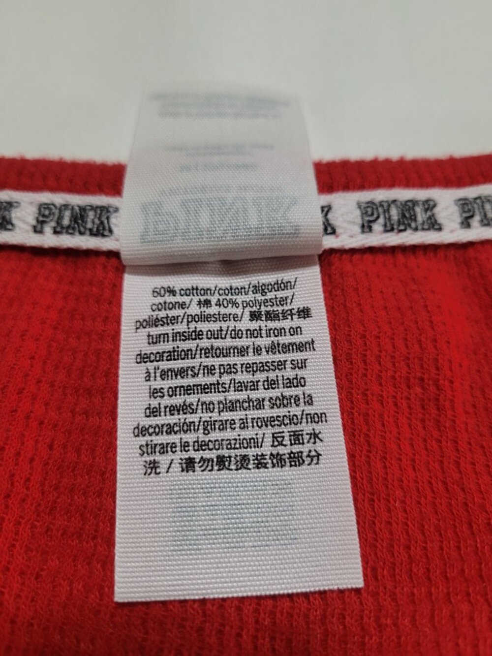Victoria's Secret PINK Red Snowflake Thermal Henley Sleep Shirt Size Medium - Picture 7 of 11